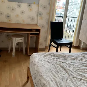 Chambre Spacieuse Et Confortable Il Y A Un Ascenseur Et Idealement Situe Choisy-le-Roi